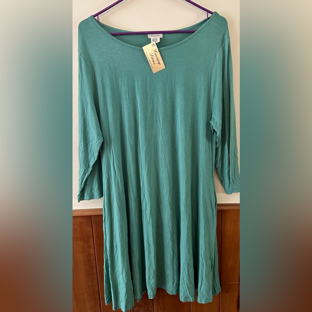 YELETE Women's size 2XL, 3/4 Half Sleeve Swing Dress with Pockets. NWT.